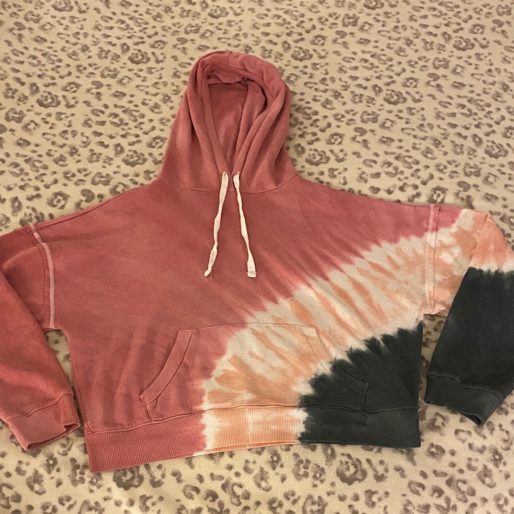 Oversized Cropped Tie Dye Hoodie